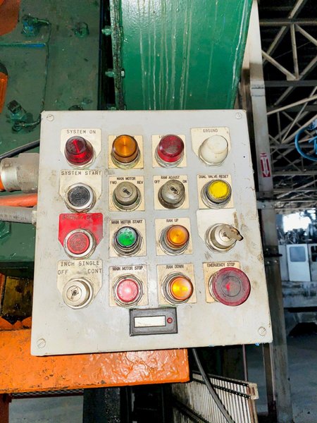 250 TON VERSON 12 F OBG INCLINED GAP FRAME PRESS. STOCK # 0507719