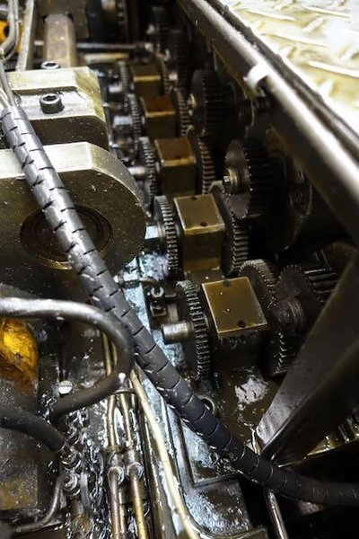 1&quot; Sakamura Model BPF- 540 5 Die Cold Former