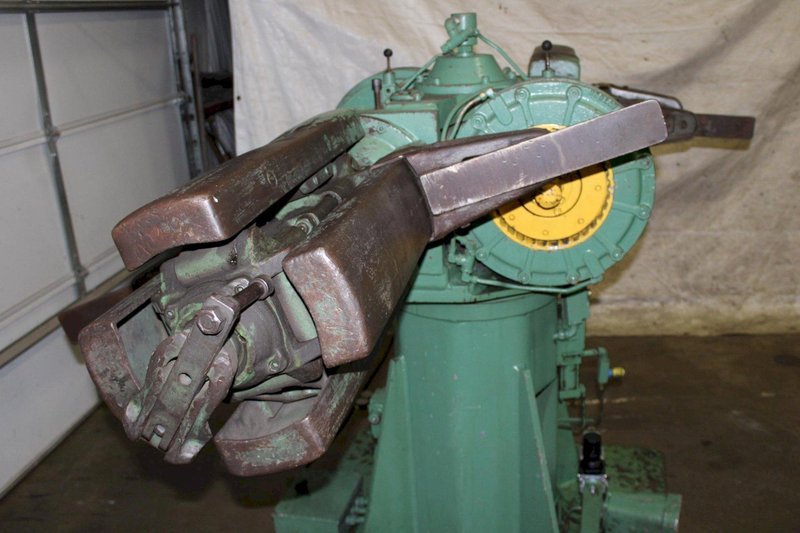 6000 LB X 24&quot; LITTELL DOUBLE END UNCOILER