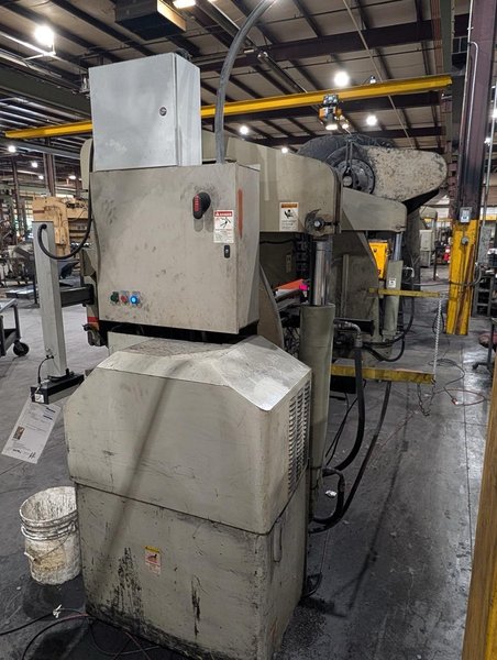175 Ton x 12′ Accurpress 717512 CNC Press Brake, 2000 – Comes With Tooling