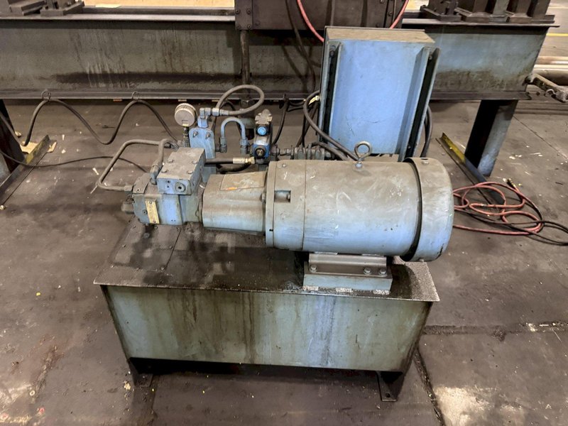75 TON X 96" DRILCO TRAVELING HEAD HYDRAULIC STRAIGHTENING PRESS: YOBRO #25865