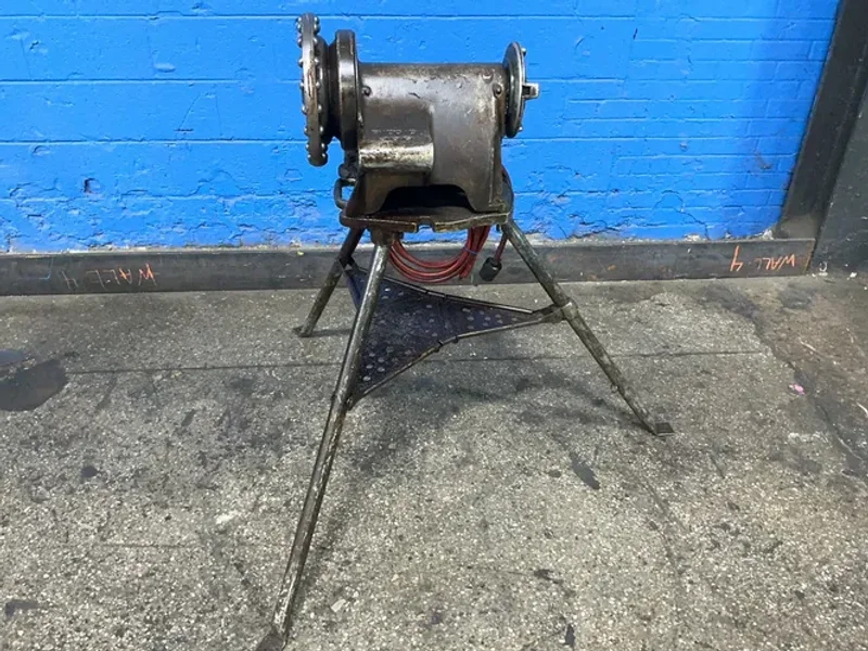 Ridgid  Pipe Threader  - 300