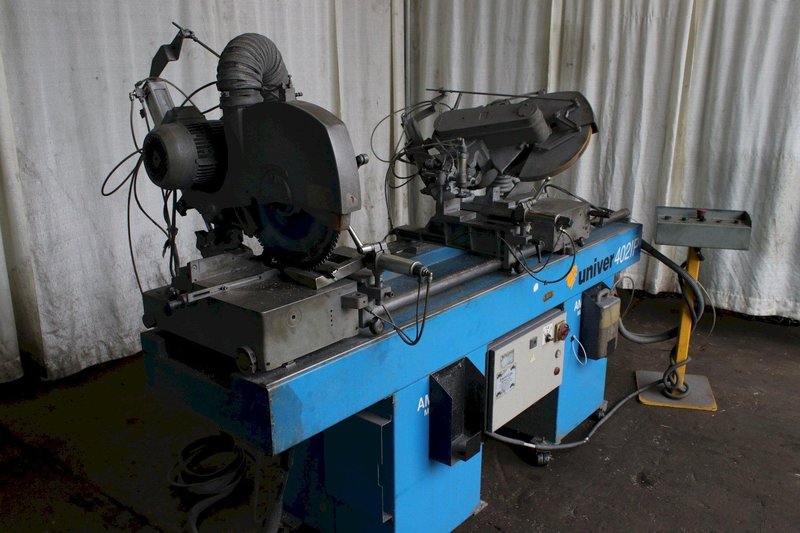 PETICI UNIVER 402IP DOUBLE HEAD TRAVELING MITER SAW: STOCK #75312