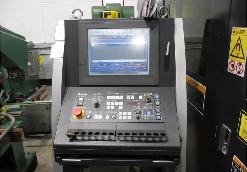 AMADA FLC 3015 AJ - Laser Cutters