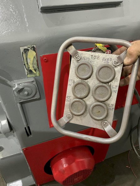 6"X 6" X 5/8" ROUNDO MODEL R6 ANGLE BENDING ROLL : STOCK #80903