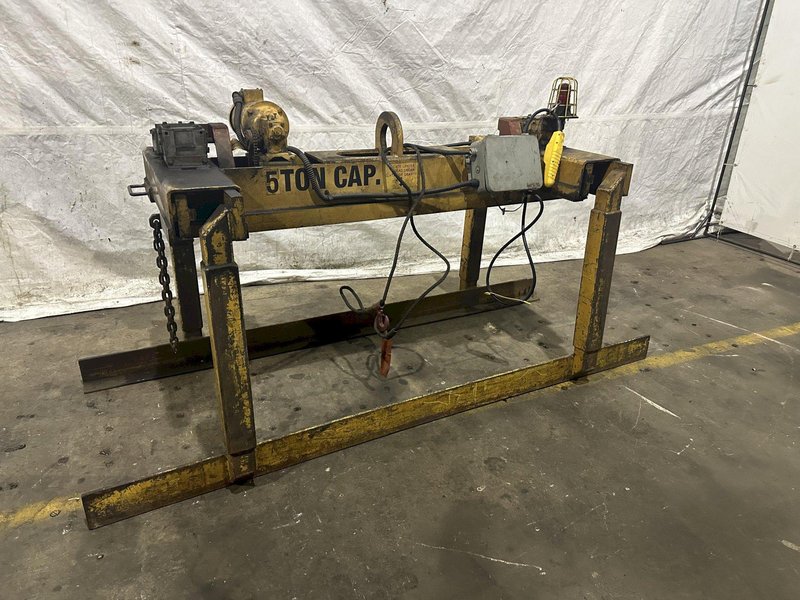 10,000 LB X 84" X 16"- 48" WIDE CALDWELL POWERED ADJUSTABLE SHEET LIFTER. STOCK # 1163823
