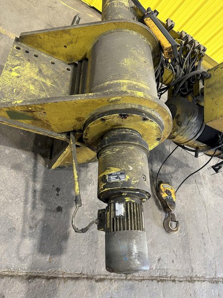 1.7 TON (3200 LBS) X 10' DEMAG WALL MOUNTED POWERED JIB CRANE &amp; CABLE HOIST: STOCK #19119