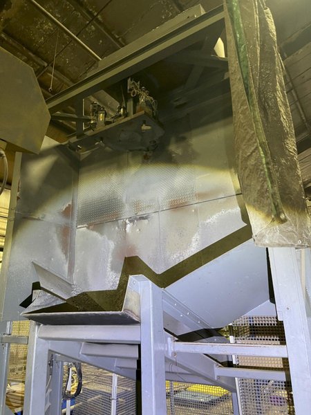 2005 Eagle automated saw and knockout system s/n 05027 with enclosure with light curtain, 2005 Fanuc robot model M-900iA 350 s/n r05743652 with Fanuc system R-J3iB controls s/n e05608535, with saw grips, Eagle enclosure with core knockout system, Allen Bradley plc with panelview 700, core butt discharge conveyor with drive, gate and riser dropoff, related conveyors