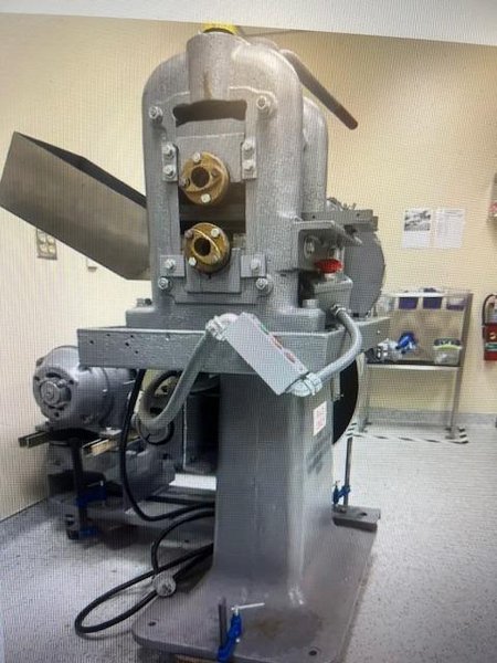 5" X 2.5" BLAKE &amp; JOHNSON 2 HI ROLLING MILL (14687)