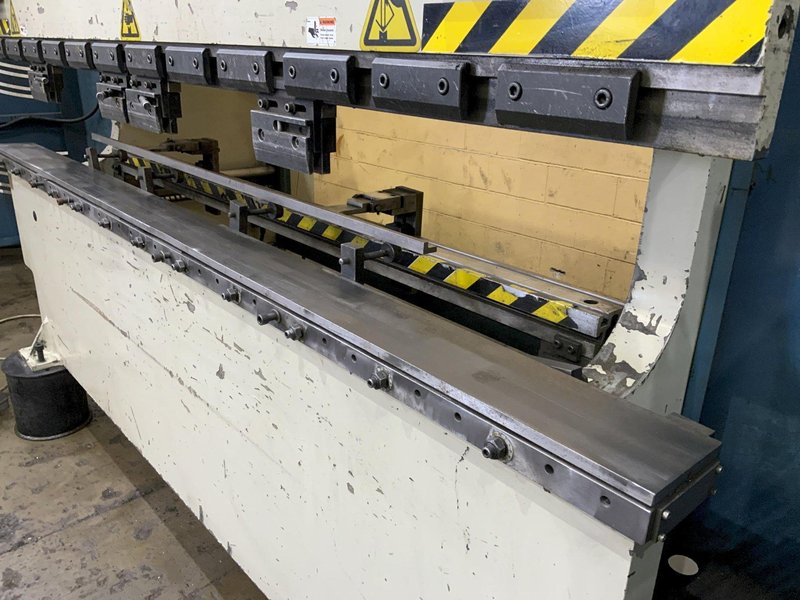 77 TON X 8' BAILEIGH CNC HYDRAULIC PRESS BRAKE: STOCK #80291