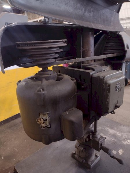 2 SPINDLE 20&quot; ATLAS CLAUSING MODEL #1800 GANG DRILL WITH POWER FEED: STOCK #16676