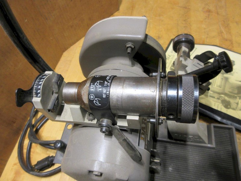 Darex M5B Drill Bit Sharpener &amp; 1/2&quot; &amp; 3/4&quot; Chucks w/ Pedestal Stand- Auction Item