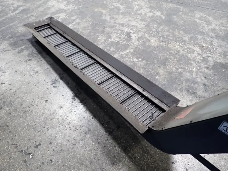 JORGENSEN CONVEYORS INC. 125" X 9" CHIP CONVEYOR