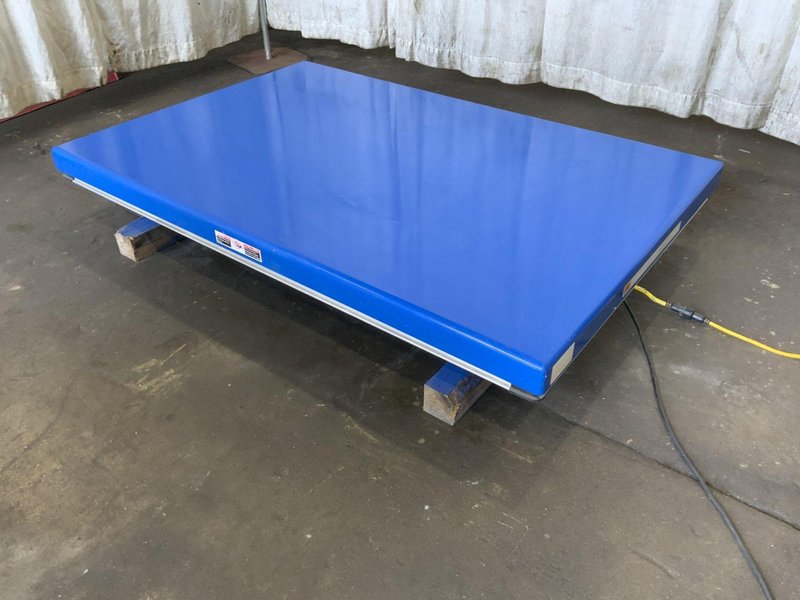 3000 LB VESTIL HYDRAULIC SCISSOR LIFT TABLE: STOCK #81184
