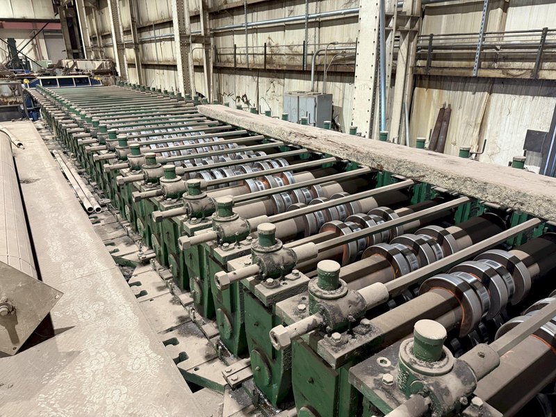 36&quot; HI-RIB (7.2 TYPE) PANEL RAFTED ROLLFORMER LINE;  INCLUDES UNCOILER, FLYING SHEAR &amp; STACKER: YOBRO #24156
