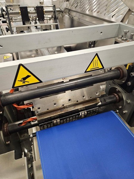 Reepack ReeFlow 50 Flow Stainless Steel Wrap Machine, 2021 – Right Hand Version, 2-Up