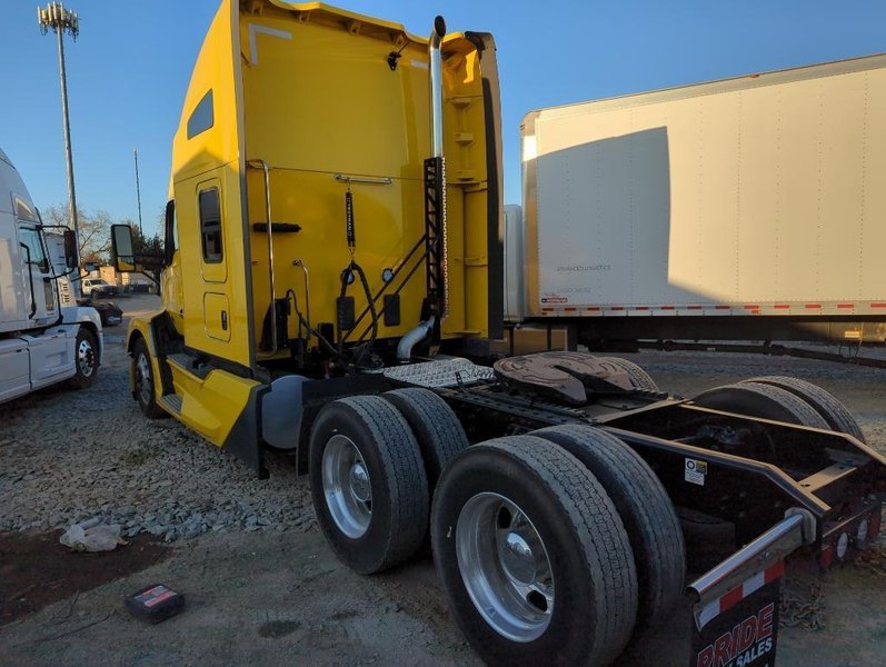 2023 Kenworth T680 1XKYD49X2PJ217864