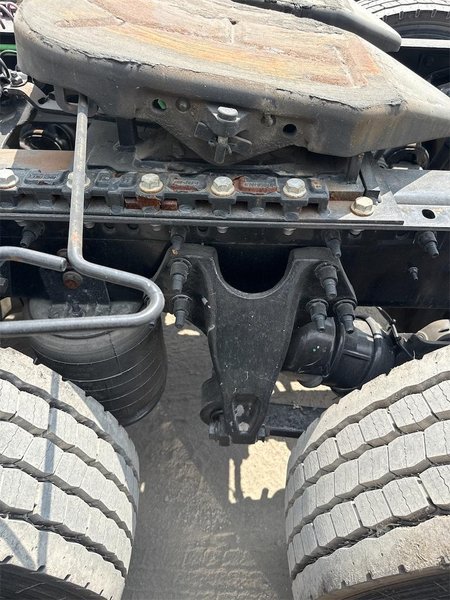 2023 International LT625 3HSDZAPR2PN563626