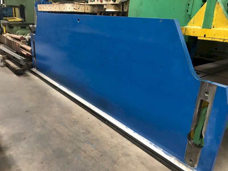 165 TON X 14' PACIFIC HYDRAULIC PRESS BRAKE: STOCK# 69651