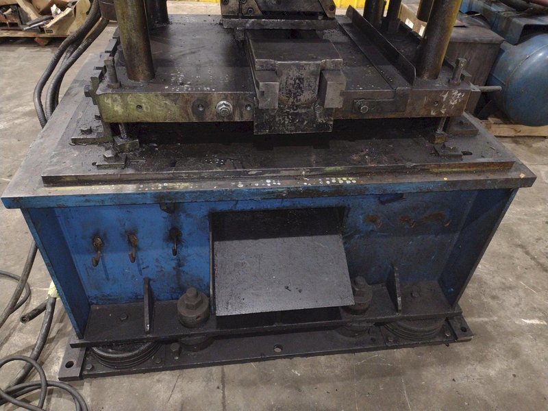 20 TON AIRAM PNEUMATIC 4 POST CUTOFF PRESS: YOBRO #24842
