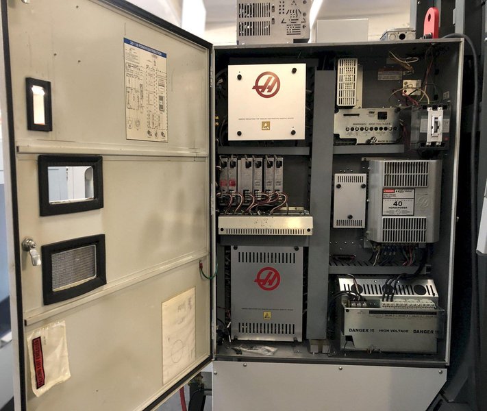 Haas VF-3SS VMC 2014 Haas TR160 5th Axis Rotary Table Coolant Tank, Chip Auger, 5th Axis Rotary Table