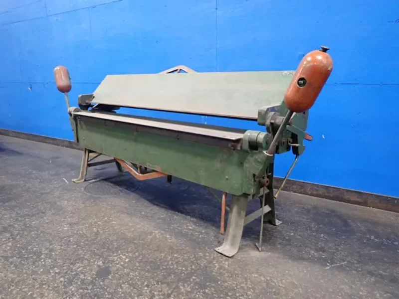 CHICAGO, DRIES &amp; KRUMP MFG. CO. 96" SHEET METAL BRAKE   -  L37