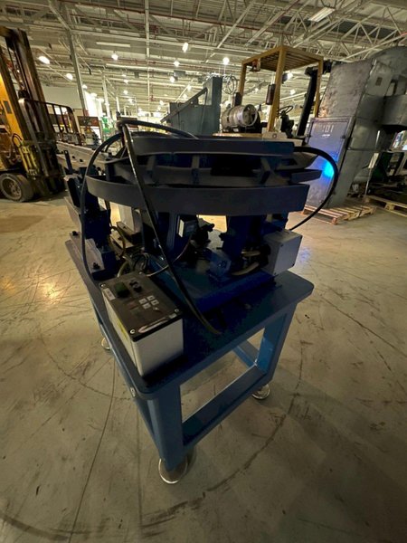 MOORFEED 7U1503 VIBRATOR BOWL FEEDER USED