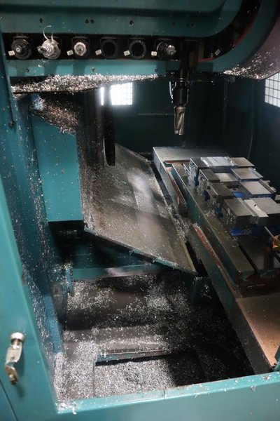 Matsuura MC-800VF CNC Vertical Machining Center, Yasnac i80 CNC, CT40, 8K RPM, 30 ATC - Auction Item