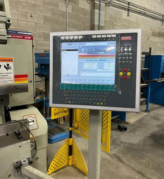 2009 Accurpress 71008 CNC Hydraulic Press Brake (#5815)