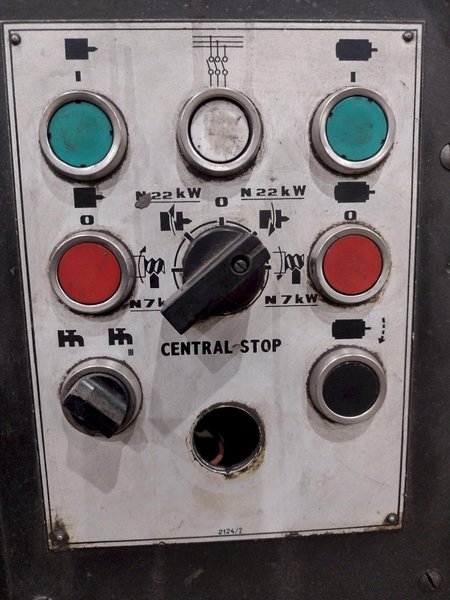 42" X 288" TOS CELAKOVICE MODEL #SU100 ENGINE LATHE WITH 4.25" HOLE AND METRIC THREADING: STOCK 15151