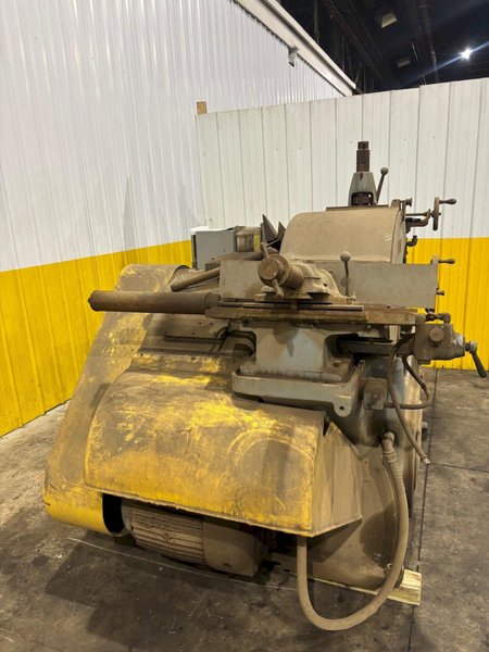 3" CINCINNATI CENTERLESS GRINDER: STOCK #22934