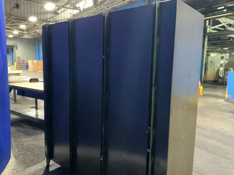 STRONG HOLD 6 DOOR LOCKERS