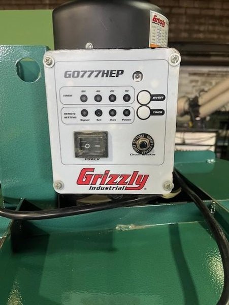 GRIZZLY INDUSTRIAL  MODEL GO777HEP DUST COLLECTOR STOCK# 3969