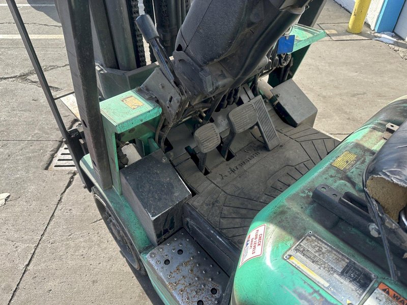 5000 LB MITSUBISHI LP FAS CHUSHION TIRE FORKLIFT: STOCK #77763