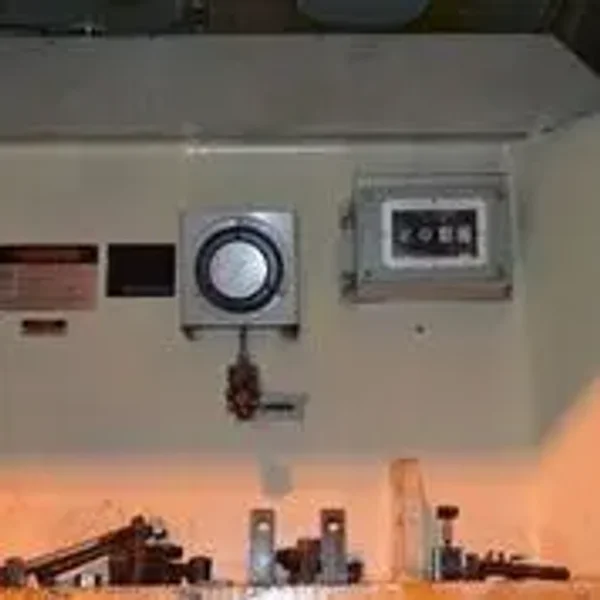 KOMATSU 220 TON ECCENTRIC GEAR 2 PT SS PRESS, STOCK# 13405J