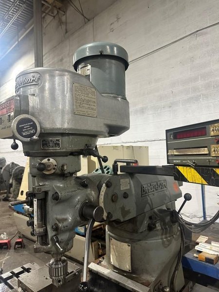 2 HP Bridgeport Series I Vertical Mill