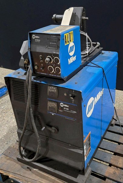 MILLER CP-302 MIG WELDER WITH 60 SERIES 24V WIRE FEEDER USED