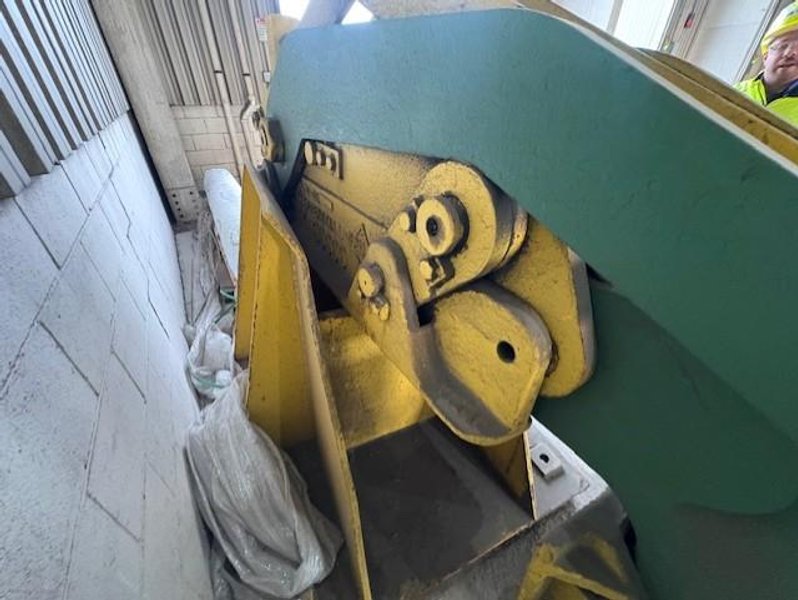 30,000 LB HEPPENSTALL COIL LIFTER / TONG STOCK #4419