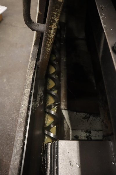 Haas VF-4 CNC Vertical Machining Center, 20 Station Carousel  Tool Changer, 7500 RPM Spindle, Chip Auger, Programmable Coolant- Auction Item