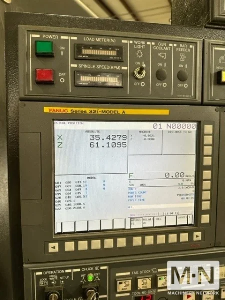 Hyundai Wia L800LA CNC Turning Center, 2011 - Less Than 5200 Hours!