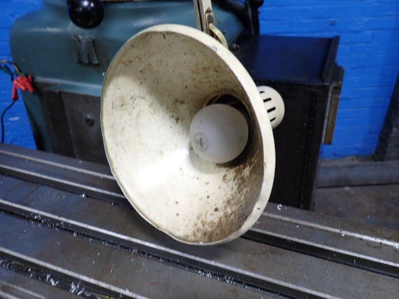 VICTOR CNC VERTICAL MILL  -  VICTOR-380V
