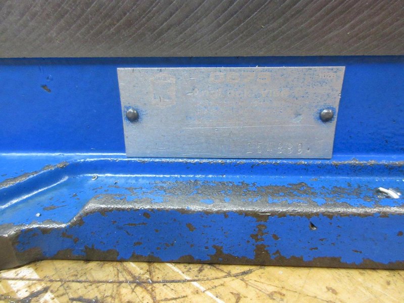 Kurt D675 6&quot; Machine Vise with Handle- Auction Item