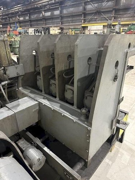 8 STAND SUTTON 2-PLANE FLAT &amp; SHAPE STRAIGHTENER W/ INFEED &amp; OUTFEED TABLES
