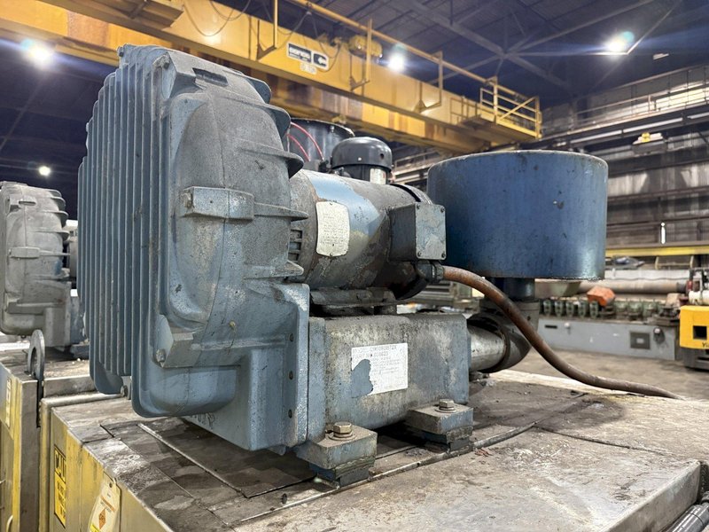 24" WIDE x 8" HIGH CAE RANSOHOFF 4-STAGE STAINLESS STEEL BELT CONVEYOR PARTS WASHER, WITH RUST INHIBITOR APPLICATION: YOBRO #25378