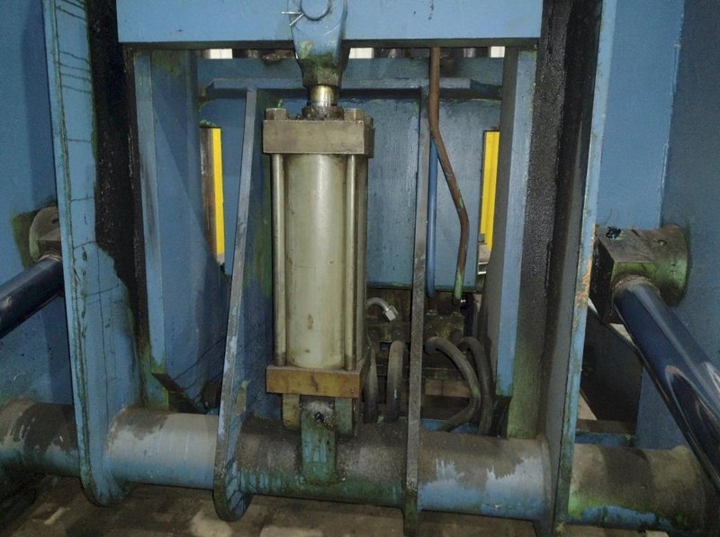 20,000 LBS X 54" X 36" BRANER COIL UPENDER. STOCK # 0435126