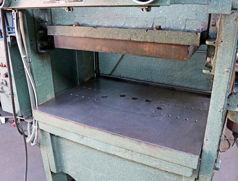 1979 Rousselle 8SS40 Straight Side Press (#5196)