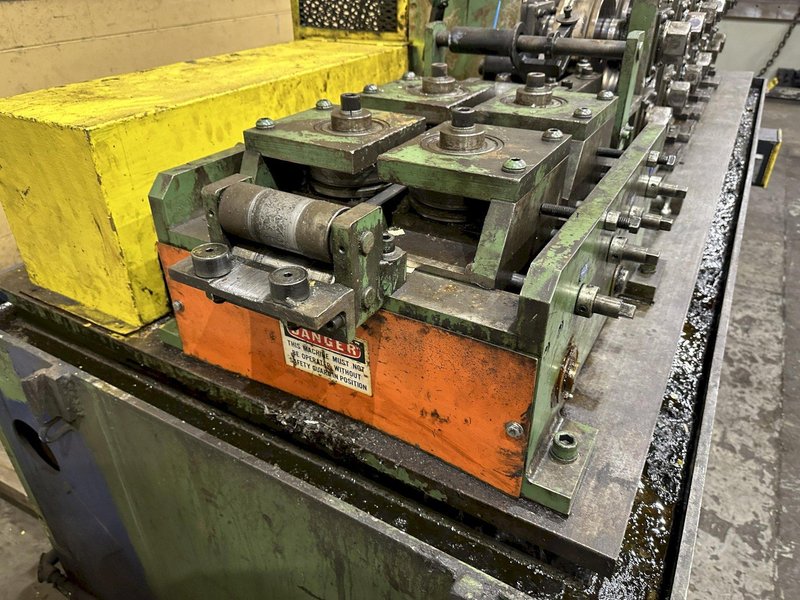 6 STAND X 2&quot; DAHLSTROM  MODEL #550-6-OB ROLLFORMER: STOCK #77573