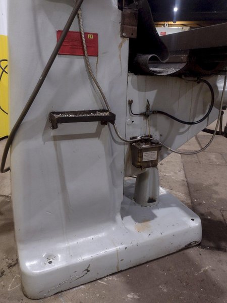 2 HP BRIDGEPORT SERIES 1 VARIABLE SPEED RAM STYLE KNEE MILL : STOCK #19924