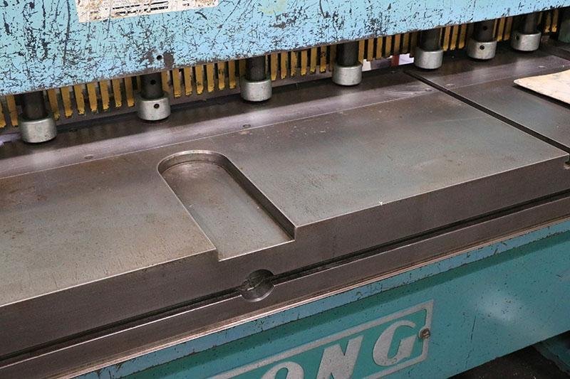 3/16&quot; x 6&#039; WYSONG MECHANICAL SHEAR MODEL 772