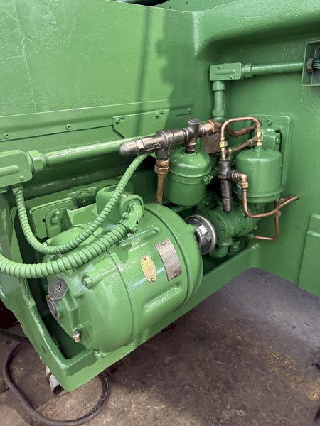 18" X 36" CINCINNATI UNIVERSAL CYLINDRICAL GRINDER. STOCK # 0779425